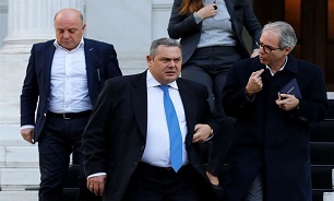 Greek Defense Minister Quits over Macedonia Name Deal, Coalition in Doubt
