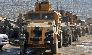 Turkish Army's Special Forces Line Up Behind Border with Syria for Battle with Kurds