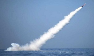 Ghadir submarine successfully launches cruise missile