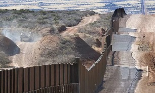 Pentagon Authorizes $1bln for Trump's Border Wall