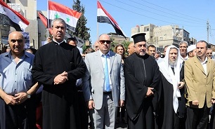 People in Deir Ezzur Continue Protests against SDF