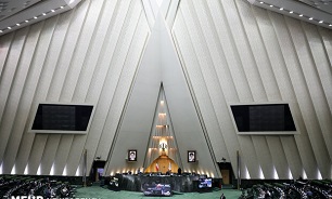 Parl. mulls over decision on reducing JCPOA commitments