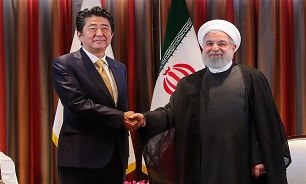 Japan Formally Announces Abe’s Trip to Tehran