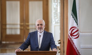 Zarif derides White House for bizarre anti-Iran statement