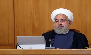 Rouhani Raps US for Imposing Sanctions on Zarif
