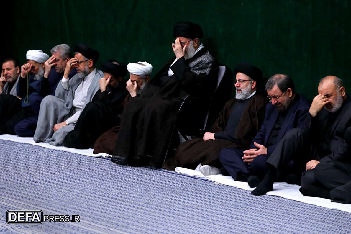 Leader attends Muharram mourning ceremony