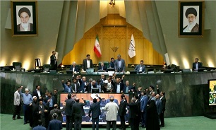 Iranian Parliamentarians Stress Firm Support for IRGC