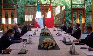 Iran’s FM Hails ‘Fruitful Talks' in Visit to China