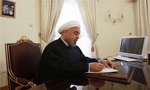Iranian President Offers Aid to Turkey after Izmir Temblor