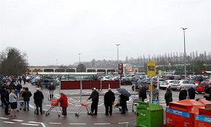Panic Buyers Swarm UK Supermarkets amid Coronavirus Crisis