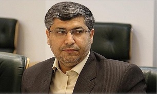 Iran should resist against sanctions