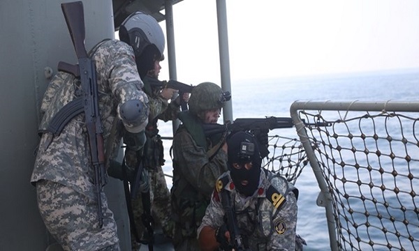 Iran, Russia Exercise Operations to Free Hijacked Vessels in Indian Ocean