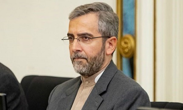 'Stop violating rights of Iranian people'