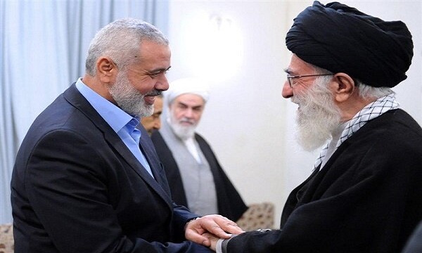 Haniyeh pens new letter to Iran Leader to brief on Palestine