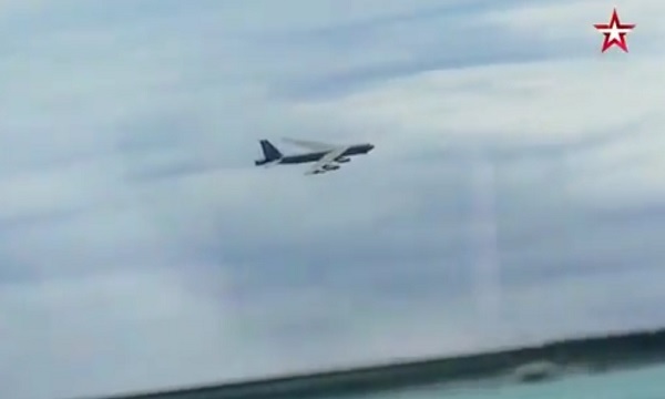 Russian fighters escort US bombers over Bering Sea