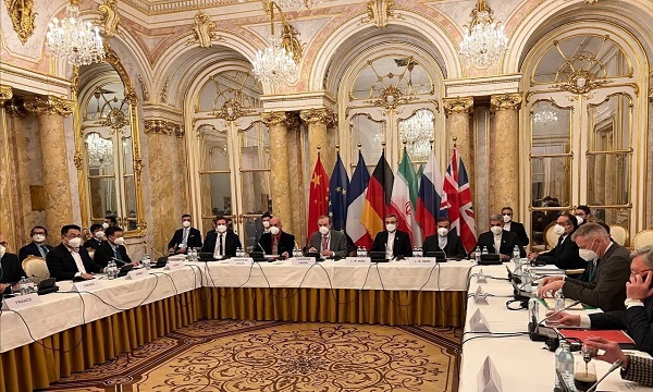 Ghalibaf, negotiators attend SNSC's meeting on Vienna talks