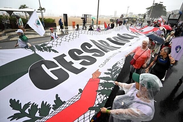 Demonstration of  pro-Palestines in Rio