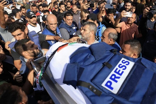 The number of martyred journalists in Gaza has reached 195