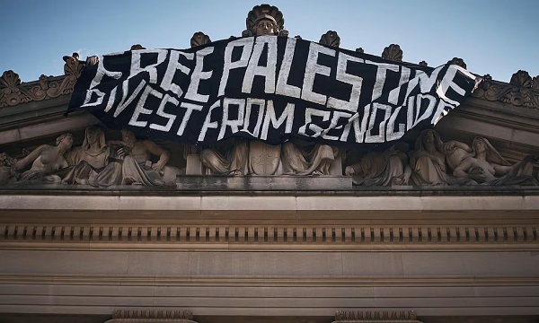 Pro-Palestine protesters went inside the Brooklyn Museum