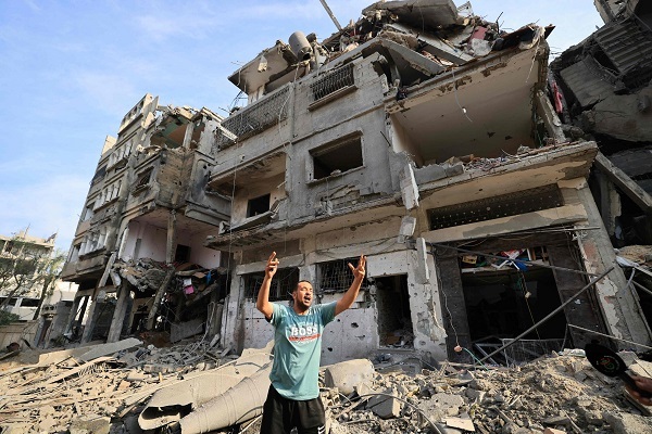 7 Palestinians martyred after Zionist airstrike