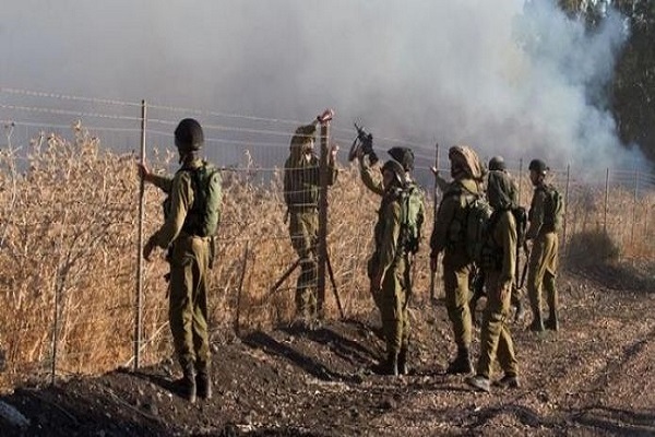 Zionist army movements on the border of Lebanon