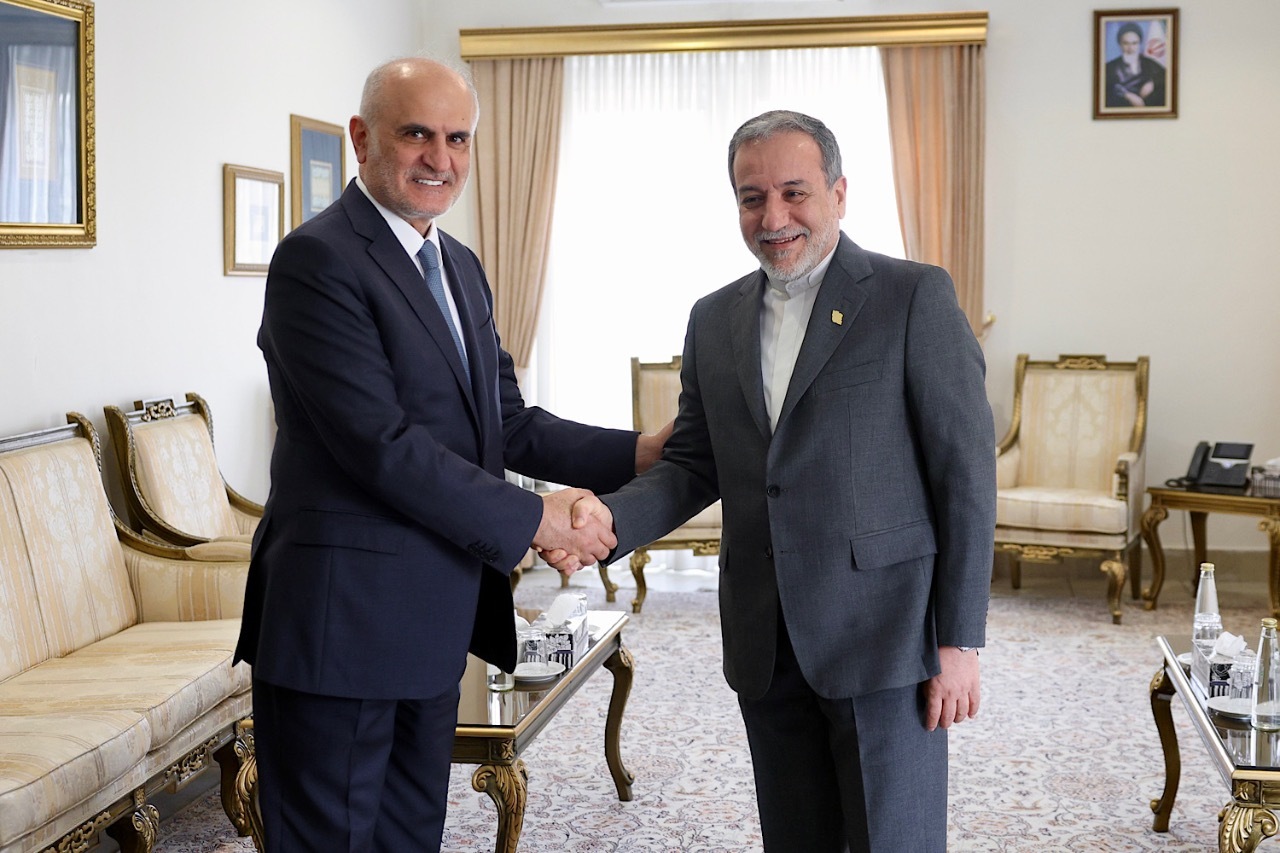 Araghchi Meets with the Deputy Speaker of the Lebanese Parliament Araghchi Meets with the Deputy Speaker of the Lebanese Parliament