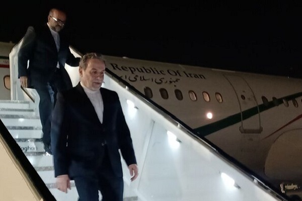 Iran's Foreign Minister Arrives in the Netherlands