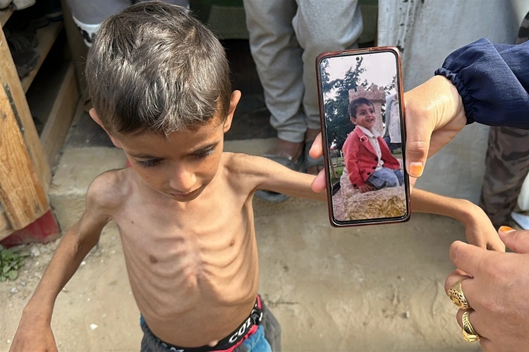 One million Palestinian Children Are Without Water and Food