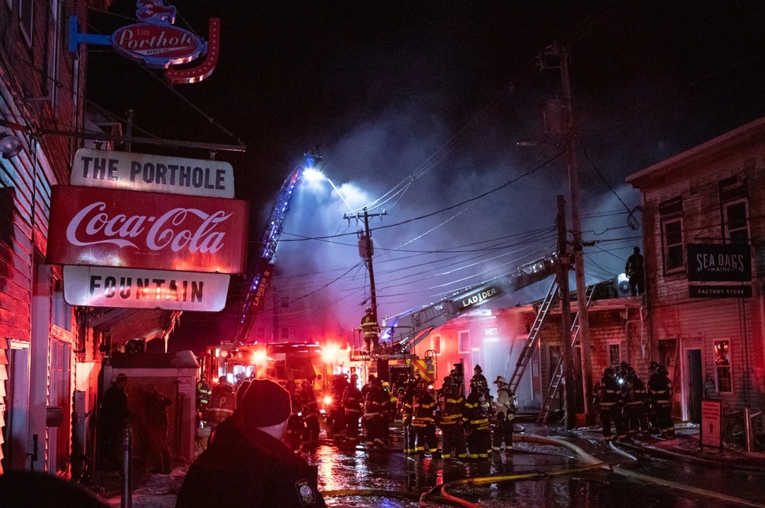 Fire at Historic US Pier
