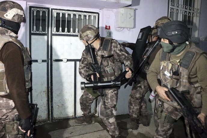 Turkish Operation Against ISIS Active Members