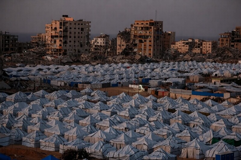 Timing of the Deployment of Peacekeeping Forces and the Introduction of the International Body for the Reconstruction of Gaza