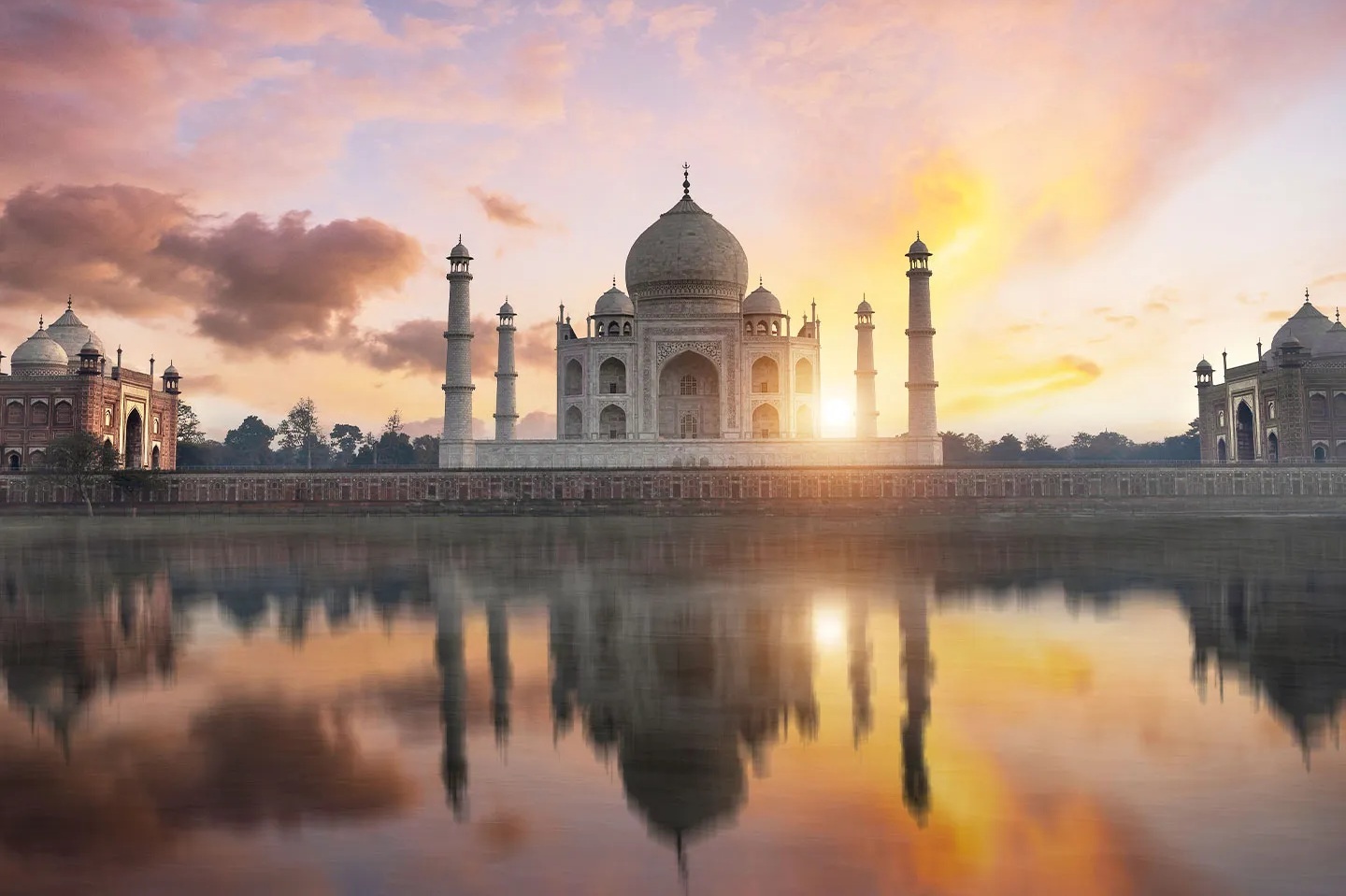 Taj Mahal Victim of Propaganda to Eliminate Muslims from Indian History Taj Mahal Victim of Propaganda to Eliminate Muslims from Indian History