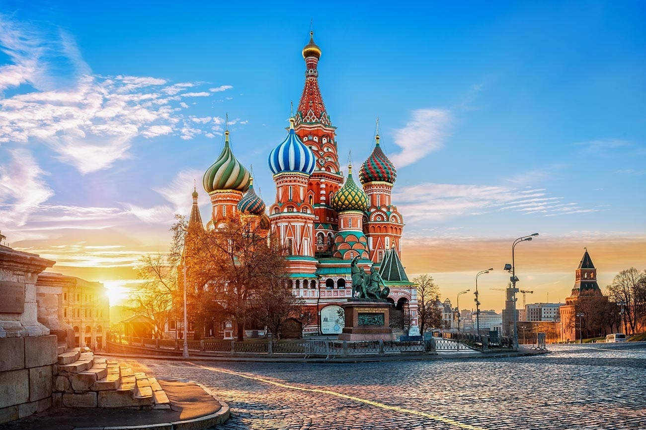 Different Americans' Views Toward Russia