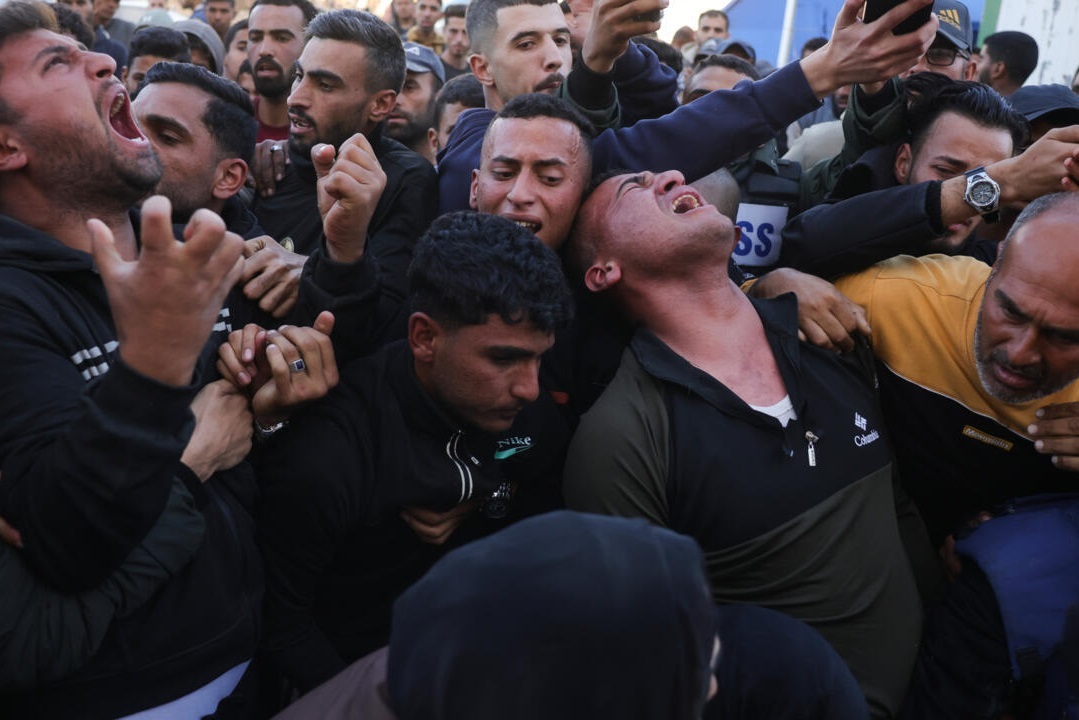 50 Palestinians Martyred and Injured in Israeli Attacks