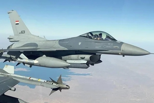 Iraqi F-16s Strike ISIS Positions in Mountainous Areas
