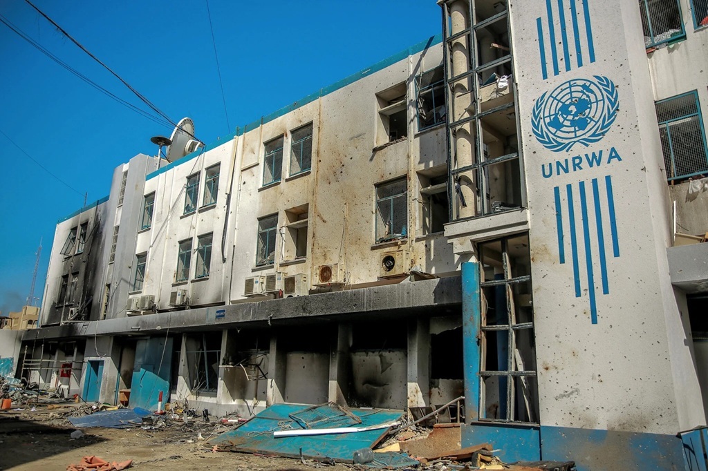 Only 6 Health Centers of UNRWA Are Operational in Gaza
