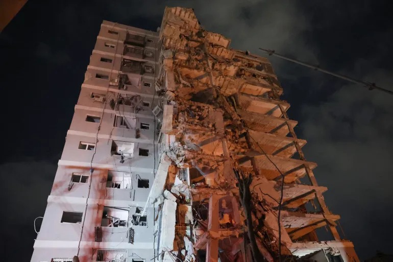 Iranian Missiles Pierce the Heart of Tel Aviv and Haifa