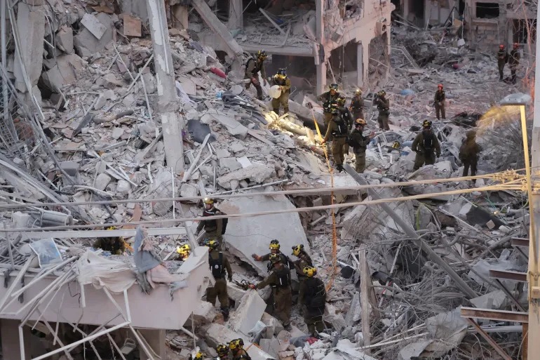 Iranian Missiles Pierce the Heart of Tel Aviv and Haifa