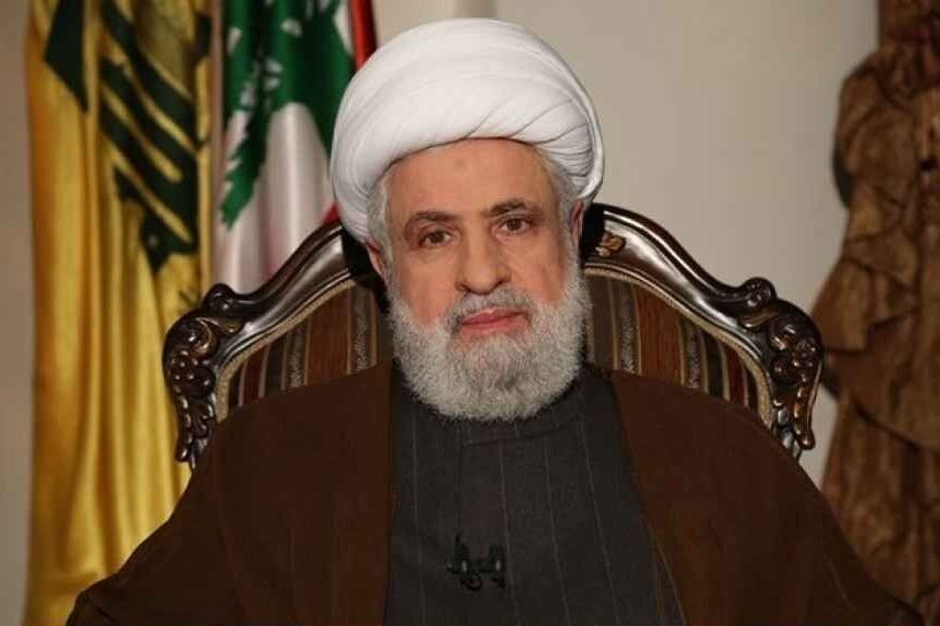 Imam Khomeini's (RA) Thoughts Are the Light of Resistance