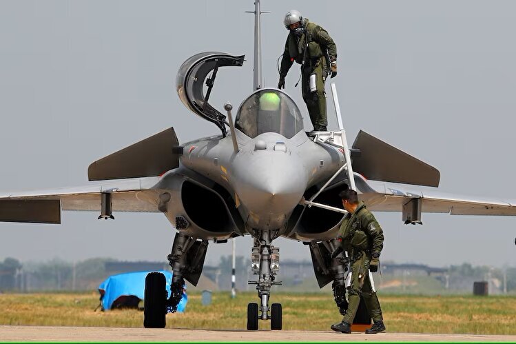 How Did the Pakistani Army Shoot Down the
