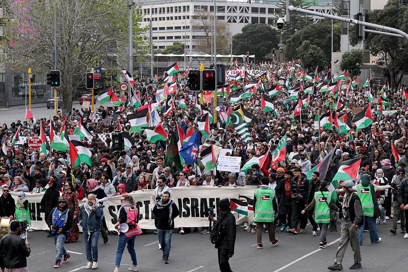 Largest Demonstration in New Zealand's History Held in Support of Gaza