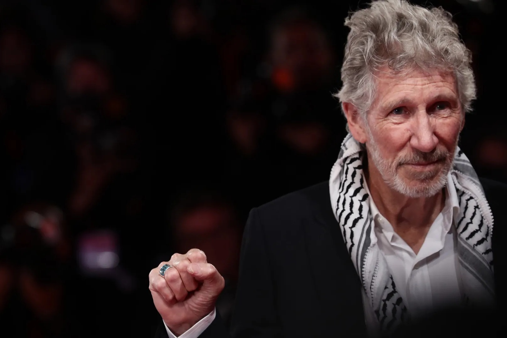 Breaking the Silence of the Pink Floyd Legend Against Israel