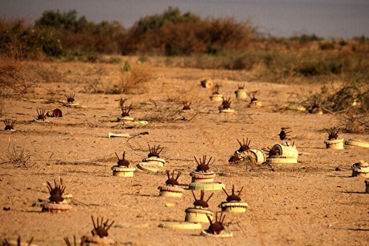 Iranian Children in a Minefield
