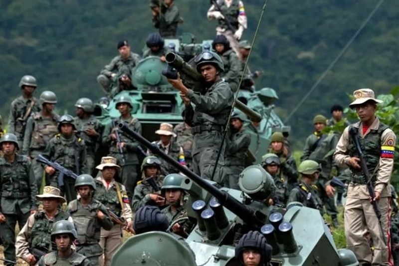 Venezuela Holds Massive Military Maneuvers Amid Tensions with US