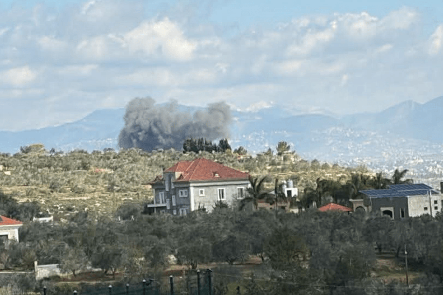 Israeli Warplanes Attack Southern Lebanon