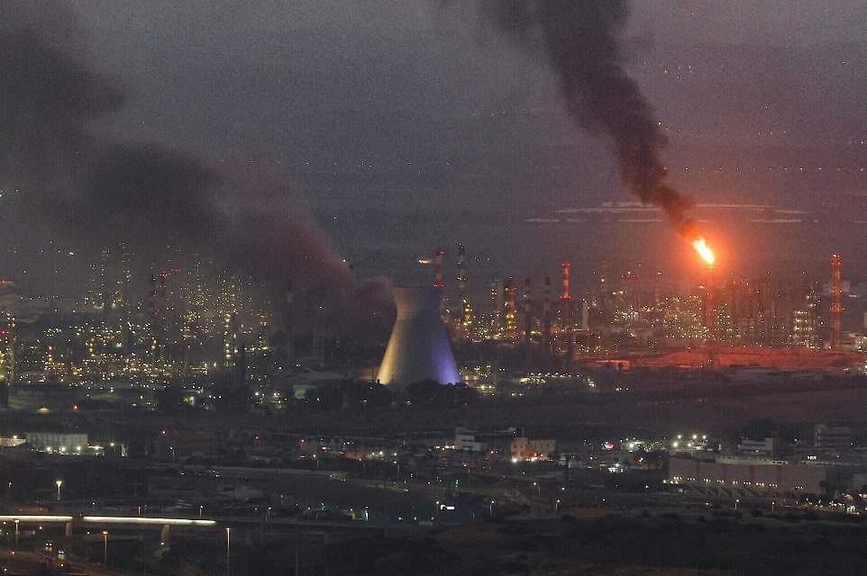 Options on Iran's Table to Respond to a Possible US Military Attack