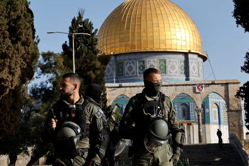 Zionist Regime Seeks to Take Over Al-Aqsa Mosque