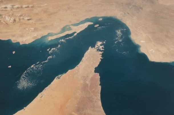 Shipping in the Strait of Hormuz Has Been Suspended