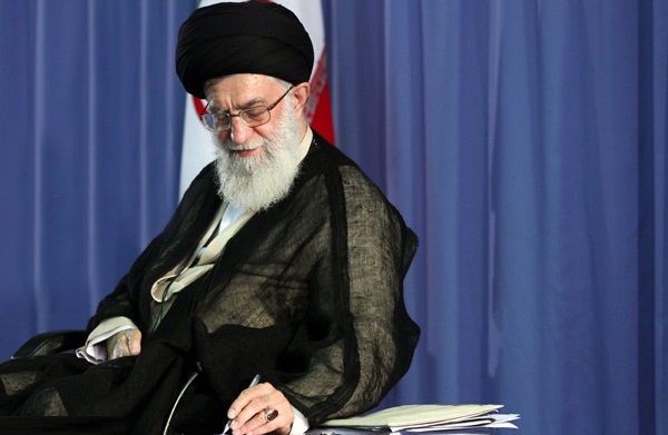 پیام رهبر انقلاب به پنجاهویکمین نشست اتحادیه انجمنهای اسلامی دانشجویان در اروپا پیام رهبر انقلاب به پنجاهویکمین نشست اتحادیه انجمنهای اسلامی دانشجویان در اروپا