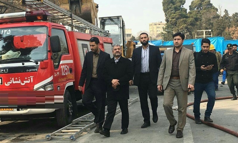 حضور فرمانده کل سپاه در محل سانحه ساختمان پلاسکو+تصاویر